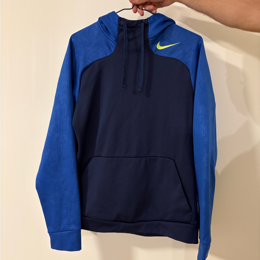 Nike Therma-Fit Blue Hoodie with Yellow Accents